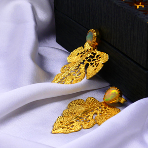 À la mode 925 Sterling Silver Opal Gemstone Abordable Pas Cher Classique À La Mode Dames Porter Des Boucles D'oreilles Feuille - Product Image 4