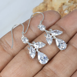 Boucles d'oreilles en argent sterling 925 de créateur faites à la main avec topaze blanche à facettes pierre multi forme bijoux pendants cadeau d'anniversaire - Product Image 1