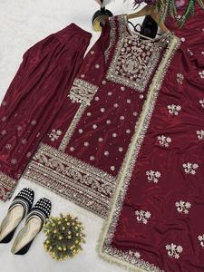 Vente en gros de costumes Panjabi, haut avec crêpe de soie naturelle lourde, costume Patiala pour femmes, vêtements de mariage et de fête - Product Image 3