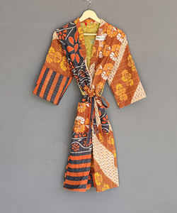 Kimono Kantha estampado bloque a mano, Kimono japonés hecho a mano estilo Kantha estampado negro Robe, chaquetas de invierno Kimono Robe - Product Image 3