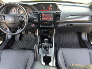 Véhicules Honda Accord EX-L V6 Coupé 2016 d'occasion en excellent état à vendre - Product Image 6