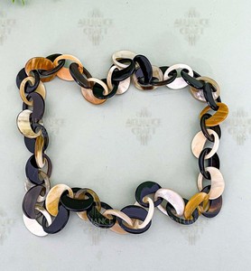 สร้อยคอเขาควายวินเทจลายทำด้วยมือสไตล์อิตาเลียนจากอินเดียพร้อมรูปทรงมงกุฎ - Product Image 3