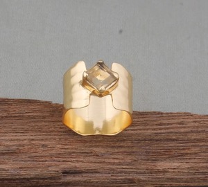 Anillo de Latón Moderno Pulido a Mano de Primera Calidad para Hombre y Mujer, Color/Tamaño Personalizable, Origen India - Product Image 2