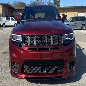 ¡Oferta Imperdible! Jeep Grand Cherokee Trackhawk 2018 Súper Limpio, 707 HP, V8 Supercargado, 4x4, SUV de Lujo en Rojo Velvet - Product Image 1