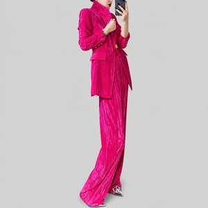 Ensemble <span class=keywords><strong>tailleur</strong></span>-<span class=keywords><strong>pantalon</strong></span> d'hiver formel fuchsia personnalisé pour <span class=keywords><strong>femme</strong></span>, blazer en velours froissé, <span class=keywords><strong>pantalon</strong></span> à jambes larges, revers cranté, simple boutonnage, bouton doré, OEM - Product Image 3