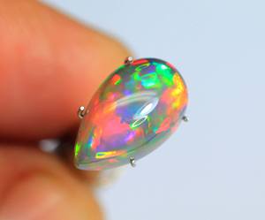 อัญมณีโอปอลทรงหลังเบี้ยของชาวเอธิโอเปียอัญมณีโอปอลทรงหลวมสวยงามขัดอย่างดีพลอยโอปอลเอธิโอเปียหลายสีฉูดฉาด - Product Image 5
