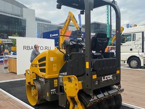 Lgce rc730 <span class=keywords><strong>Combi</strong></span> Con lăn song song rung nhựa đường đường lăn với đôi trống động cơ bơm động cơ mang-để bán - Product Image 2