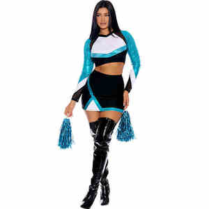 Ensemble de tenue de cheerleading conçu pour le confort, la flexibilité et la confiance, adapté aux équipes scolaires, aux événements, aux entraînements et aux spectacles - Product Image 4