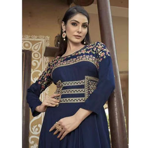 Hermoso vestido de fiesta con bordado pesado por el exportador al por mayor Fabzone - Product Image 1