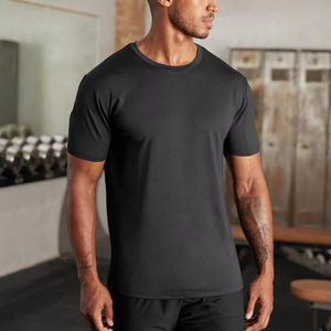 Camiseta de poliéster Spandex con logotipo personalizado de alta calidad, camisetas de gimnasio para hombre con panel de Color para entrenamiento - Product Image 1