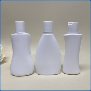 Flacon cosmétique en HDPE avec bouchon pulvérisateur 250ml-24mm-15g Fabriqué au Vietnam pour lotion et shampoing - Product Image 3