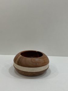 ชามเสริฟทรงกลมพร้อมฝาปิดชุดถ้วยอาราบิก3ชุดตกแต่งสีทองพร้อมฝาปิดวันที่น่าสนใจ - Product Image 3