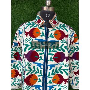 Abrigo de tela de algodón Suzani unisex, chaqueta textil India bordada a mano, chaqueta informal de invierno/primavera para fiesta, chaqueta de mujer sin cierre - Product Image 5