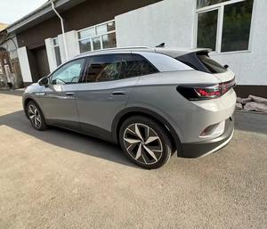 Volkswagen ID.4 SUV électrique 2022, transmission intégrale, moteur unique, faible kilométrage, en stock et prêt à être expédié - Product Image 3