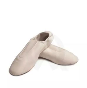 Zapatos gimnásticos personalizados, con tu logotipo, de cuero real - Product Image 1