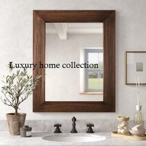 Cadre de miroir en bois massif avec belle finition rustique idéal pour une utilisation dans le couloir de la chambre ou l'espace de vie - Product Image 1