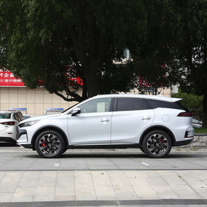 SUV PHEV de Lujo Usada de 2024, Híbrida Enchufable de Alta Eficiencia con Asientos de Cuero, Características Avanzadas, Exportación de Japón (usada verificada) - Product Image 4