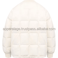 Veste matelassée respirante de qualité supérieure en nylon 100% personnalisée pour femmes, avec décoration en peau de mouton et capuche