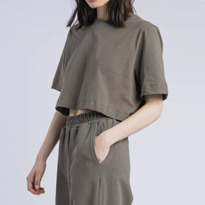 Camiseta corta de gran tamaño para mujer, suministro directo de fábrica, a la venta, precios razonables, Camiseta corta para mujer de calidad superior en varios colores - Product Image 3