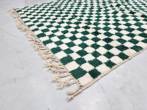 Tapis en laine à carreaux de qualité supérieure taille personnalisée coureur couloir Boho tapis en laine grand damier blanc vert tapis en laine marocain - Product Image 3
