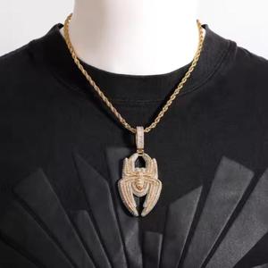 Colgante de araña de lujo con diamantes de moissanita Estilo hip hop VVS Iced Round & Baguette Collar con colgante de diamante - Product Image 5