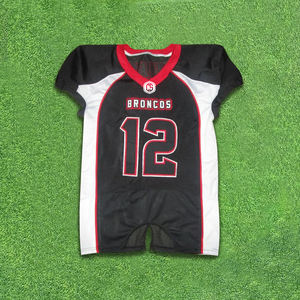 Tela de poliéster de malla de camiseta de fútbol con impresión de transferencia de calor Camisetas de fútbol de primera calidad fabricadas en Pakistán - Product Image 2