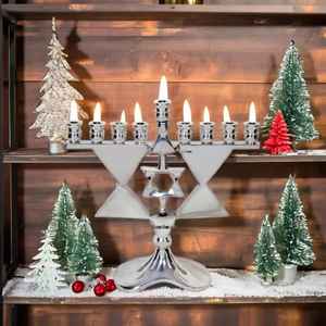 需要高い新デザイン手作りソリッドシャイニーサテン9アームメノラキャンドルスティックホルダー最高ハヌカ金属キャンドルホルダーキャンドルジャー - Product Image 1