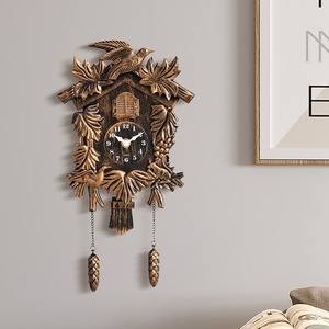 Horloge murale à <span class=keywords><strong>coucou</strong></span> sculptée multicolore Huayang T52, mécanisme à quartz silencieux, pendule en forme de cône de pin <span class=keywords><strong>pour</strong></span> salon - Product Image 2