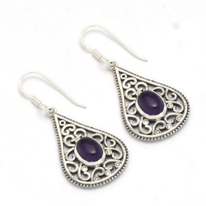 Pendientes de gota y colgante de amatista de corte ovalado, Plata de Ley 925 chapada en plata, diseño único de moda para mujeres, ocasiones de fiesta y regalo - Product Image 1