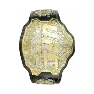 Ceinture de lutte en cuir durable légère de haute qualité Équipement d'arts martiaux en stock - Product Image 2