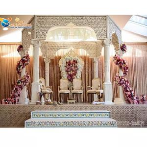 Impresionante Decoración de Boda, Mandap Romano de Fibra, el Mejor Mandap Romano de FRP para Bodas en Interiores, Elegantes Pilares Romanos de FRP, Mandap de Boda Chicago - Product Image 1