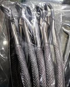 Forceps d'extraction de racines de qualité chirurgicale, modèle anglais, en acier inoxydable, pinces dentaires manuelles, sécurité MOL, certifié CE - Product Image 6