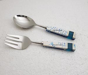 Wholesale Golden Plated with Resin Handle Stainless Steel Mixing & Cooking Salad Flat Server <b>Serving</b> <b>Spoons</b> - Product Image 3