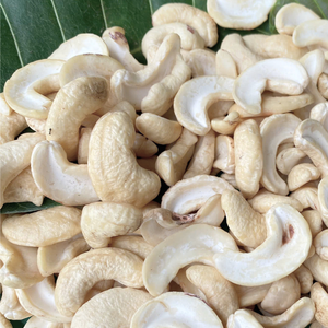 Best Rate Raw Cashew <b>Nuts</b> Cashew <b>Nut</b> Milk Export Cashew <b>Nuts</b> Wholesale Exported To Asia, EU, MIDDLE EAST - Product Image 1