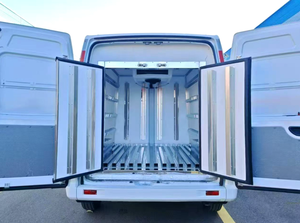 Camioneta Refrigerada SAIC MAXUS con Transmisión Automática y Manual para el Transporte de Alimentos Congelados y Logística de Cadena de Frío - Product Image 5