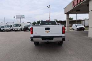 Asequible Chevrolet Silverado 2500HD 2018 LHD/RHD, Camioneta de Trabajo con Cabina Doble y Tracción en las 4 Ruedas - Product Image 5