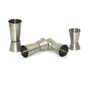 Nuevo aspecto de acero inoxidable Jiggers vidrio mejor pulido brillante cóctel barman bebida taza mezcladora Juego de 3 diseño superior - Product Image 3