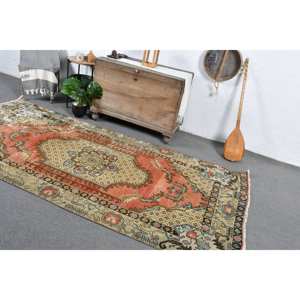 Tapis turc vintage de 4 pieds x 9 pieds, tapis à tissage plat rouge beige avec support en latex à motif patchwork pour décorations de salon - Product Image 5