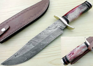 Couteau Bowie de chasse en acier damas fait à la main avec manche en os de couleur et gaine en cuir OEM personnalisable pour les utilisateurs de bricolage. - Product Image 3