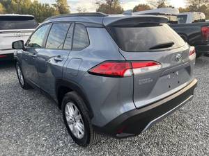 Voitures au prix le plus bas, voitures d'occasion, Toyota Corolla Cross LE 4 portes crossover d'occasion à vendre - Product Image 3