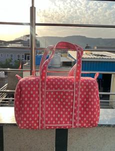 Quilted Duffle <b>Bag</b> Sport Weekender Styles Made of Cotton with Zipper Closure Directly Manufactured Quilted Duffle <b>Bag</b> Cotton <b>bag</b> - Product Image 2