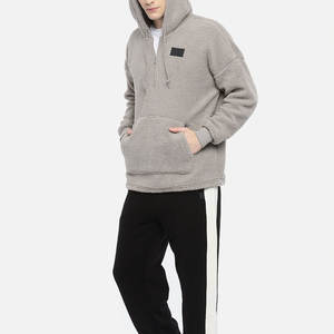 Sudadera con capucha de lana Sherpa con media cremallera personalizada de calidad superior con patrón de impresión de diseño único y bolsillo esencial para el invierno - Product Image 4