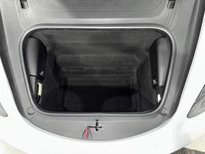 2023 718 Cayman GTS 4.0 394-hp Flat-6, Paquete Premium, Gris Metálico Hielo, Sin Modificar - Product Image 3