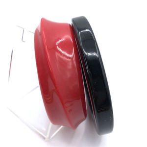 Bracelet jonc fantaisie en résine transparente rouge et noire avec base transparente taille princesse et anneau noir pour mariage, fête et décoration intérieure - Product Image 3