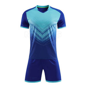 Fabricación de fábrica Ropa deportiva Uniforme de fútbol Color personalizado Uniforme de fútbol de alta calidad para adultos - Product Image 1