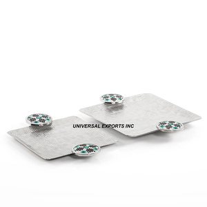 Juego de dos bandejas de chocolate con acabado plateado, plato de chocolate de diseñador de forma cuadrada, superventas, nueva bandeja de chocolate de lujo - Product Image 1