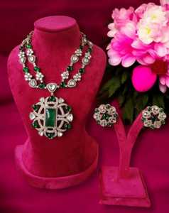 Ensemble de collier Polki de créateur plaqué or mat avec boucles d'oreilles bijoux de mariée pour mariage et fête - Product Image 1