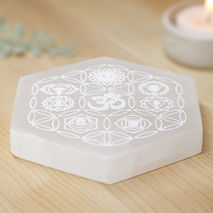 ในฐานะที่เป็น Selenite ทำความสะอาดผลึกอื่นๆคุณสามารถใช้แผ่นนี้ในการทำความสะอาดและชาร์จคอลเลกชันของคุณโดยการวางไว้โดยตรง - Product Image 1