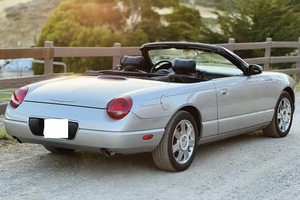 LHD/RHD0 2005 F ORD THUNDERBIRD UTILISÉ - Product Image 2