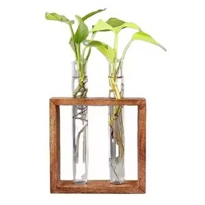 Jarrón de Madera con Acabado Natural y Tubo de Vidrio, Elegante Florero Decorativo de Mesa con Soporte de Madera - Product Image 1